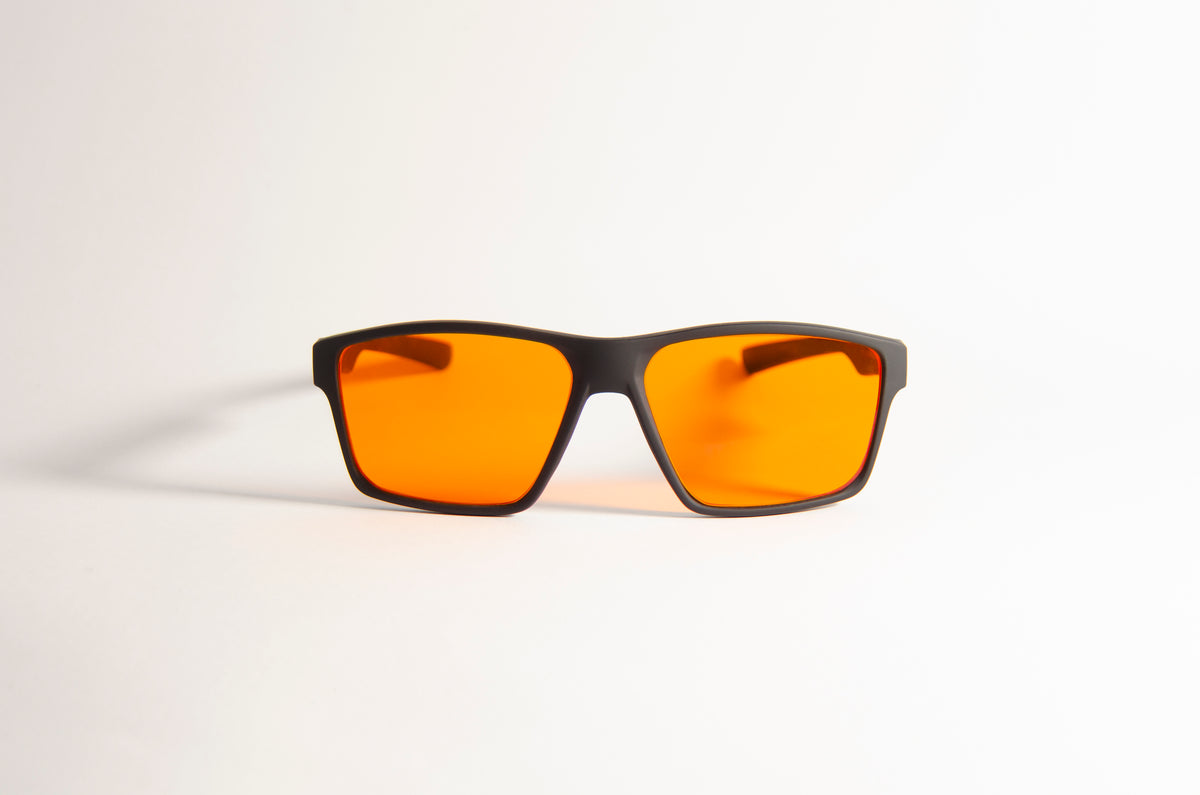 Vyro Mid — lente naranja